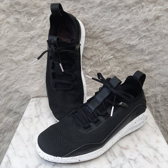 Under Armour Women's Black Steph Curry 8 SL "OREO" Spikeless Golf Shoes US 8 - Picture 1 of 7